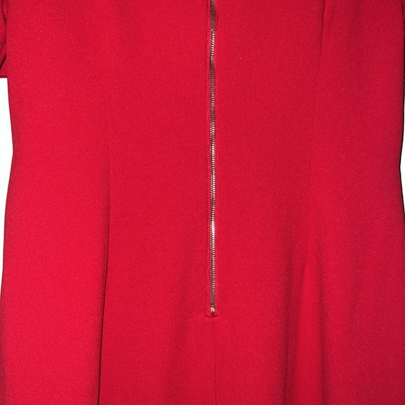 Red Dress - Picture 9 of 9